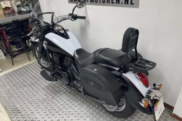 Kawasaki VN 900 (2013) thumbnail 4