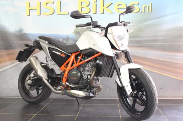 KTM 690 Duke (2012) thumbnail 4