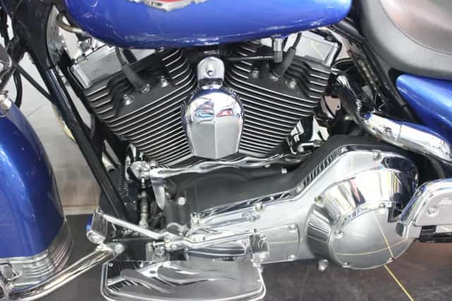 Harley-Davidson Road King (2004) thumbnail 3