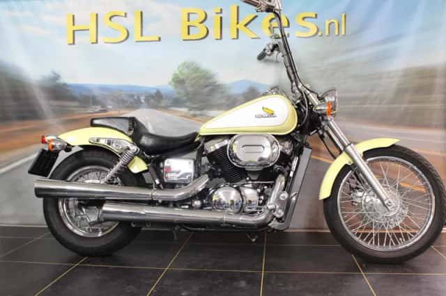 Honda VT 750C Shadow (2002) thumbnail 1