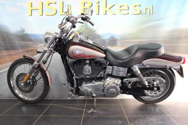 Harley-Davidson Wide Glide 96 (2007) thumbnail 2