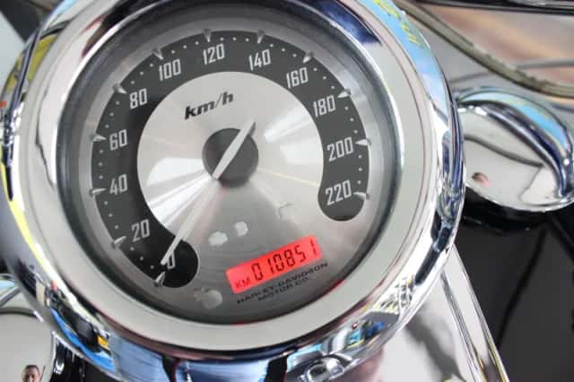 Harley-Davidson Fat Boy CVO (2006) thumbnail 4