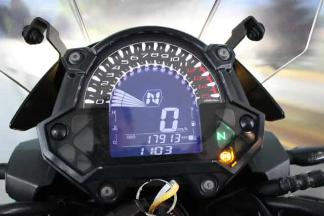 Kawasaki Z400 (2019) thumbnail 6