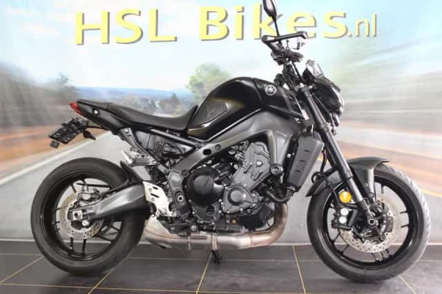 Yamaha MT-09 (2022) thumbnail 1