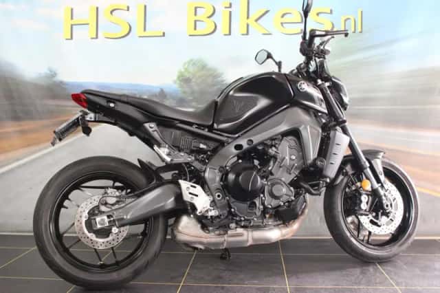 Yamaha MT-09 (2022) thumbnail 4