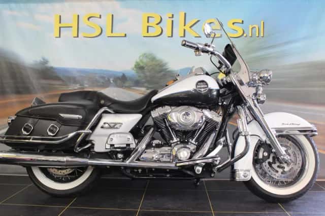 Harley-Davidson Road King (2008) thumbnail 1