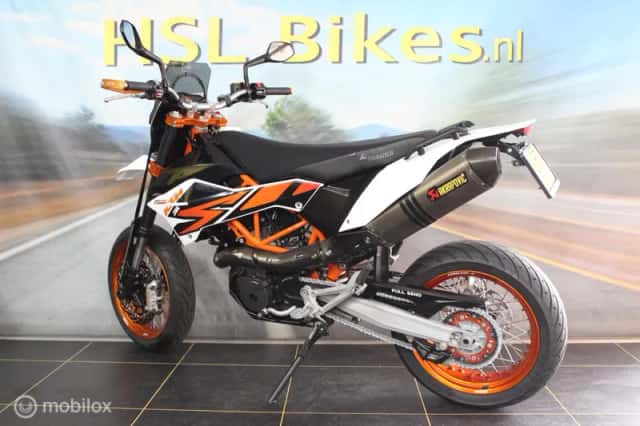 KTM 690 SMC (2014) thumbnail 5