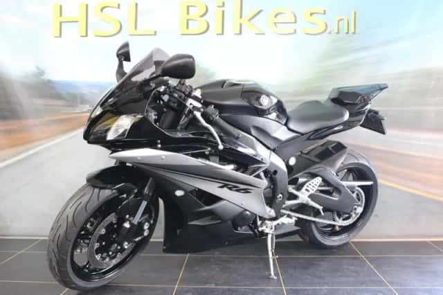 Yamaha YZF-R6 (2008) thumbnail 2