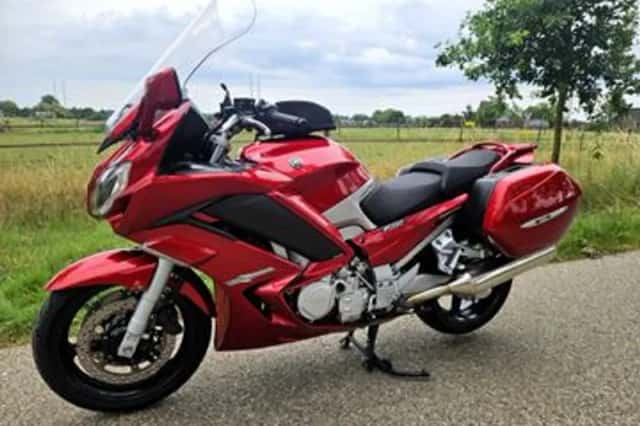 Yamaha FJR1300 (2014) thumbnail 3