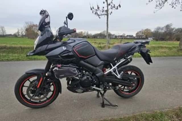 Suzuki V-Strom 1000 (2014) thumbnail 1