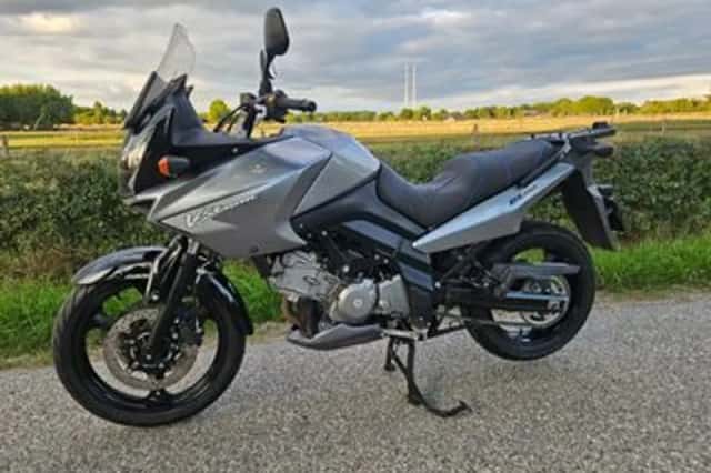 Suzuki V-Strom (2008) thumbnail 2