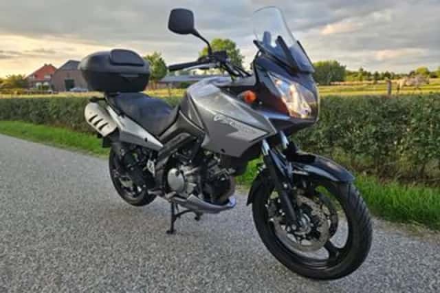 Suzuki V-Strom (2008) thumbnail 3