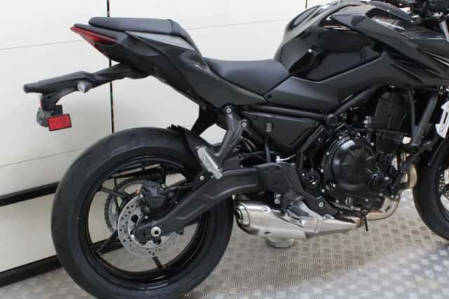 Kawasaki Z650 (2026) thumbnail 3