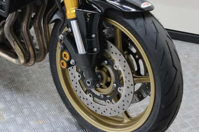 Yamaha FZ8 (2011) thumbnail 2