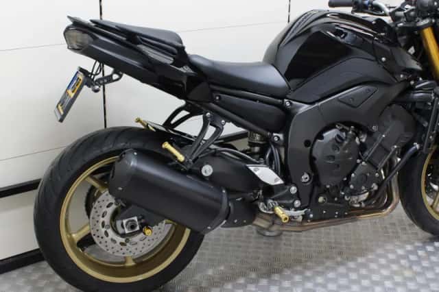 Yamaha FZ8 (2011) thumbnail 3
