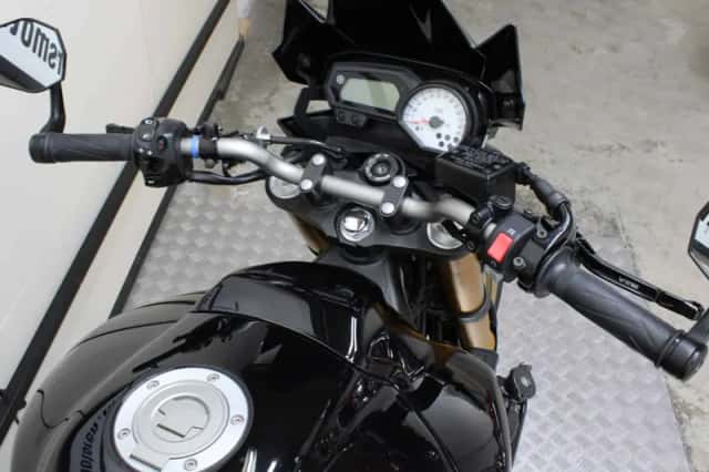 Yamaha FZ8 (2011) thumbnail 4