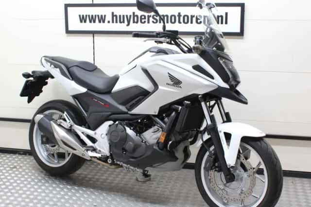 Honda NC750X (2018) thumbnail 1