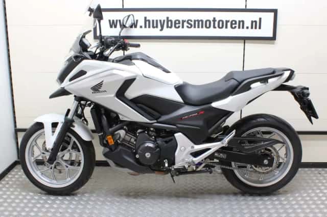 Honda NC750X (2018) thumbnail 5