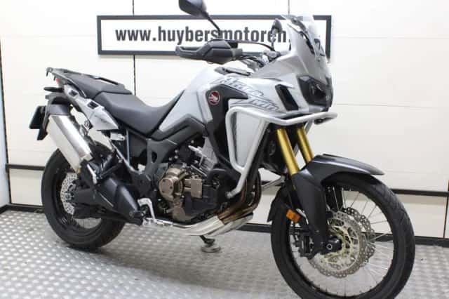 Honda CRF 1000 Africa Twin (2016) thumbnail 1