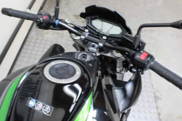 Kawasaki Z800 (2016) thumbnail 4