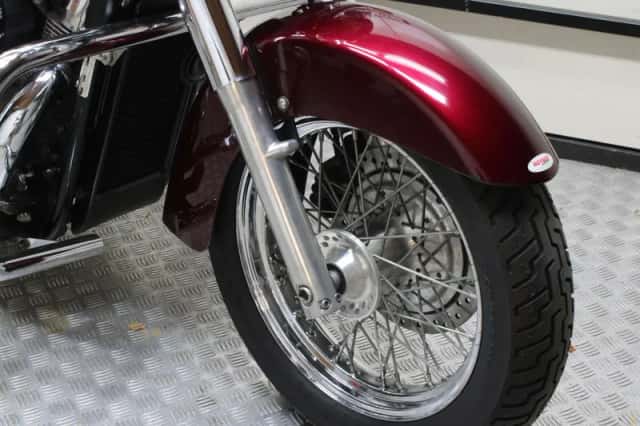 Honda VT 750C Shadow (2004) thumbnail 2