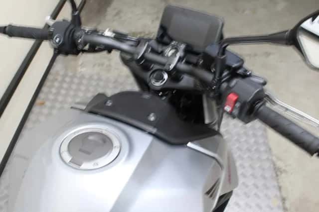 Honda CB 750 Hornet (2025) thumbnail 4
