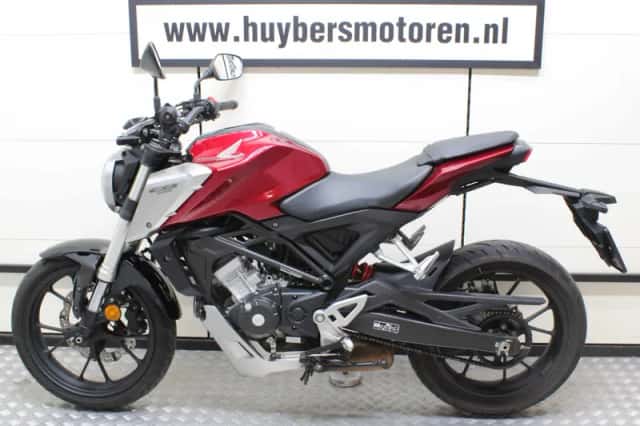 Honda CB125R (2020) thumbnail 5