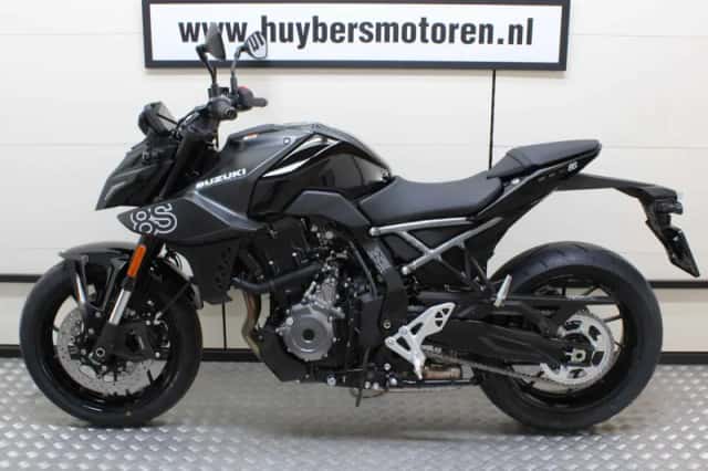 Suzuki GSX-8S (2026) thumbnail 5
