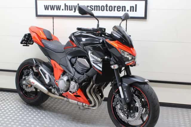 Kawasaki Z800 (2015) thumbnail 1