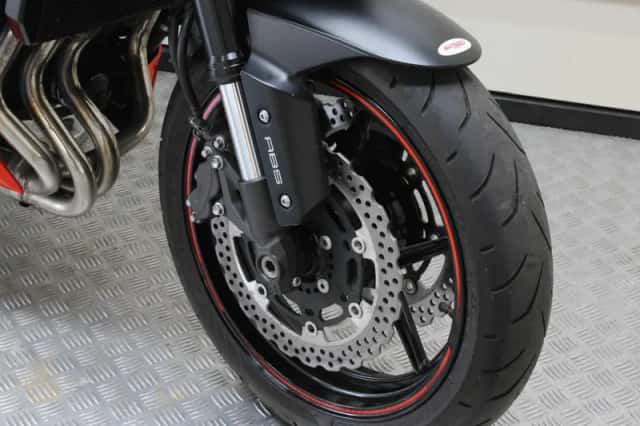 Kawasaki Z800 (2015) thumbnail 2
