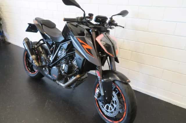 KTM Duke (2017) thumbnail 2