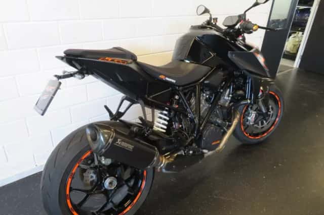 KTM Duke (2017) thumbnail 3