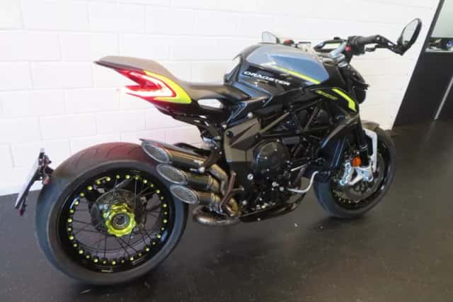 MV Agusta Brutale (2018) thumbnail 3
