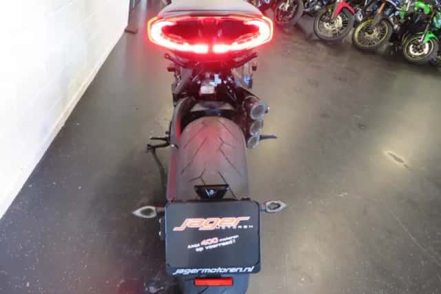 MV Agusta Brutale (2018) thumbnail 6
