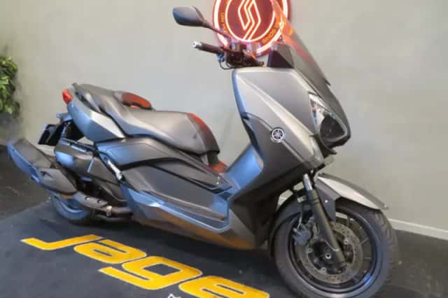 Yamaha X MAX 400 (2013) thumbnail 2