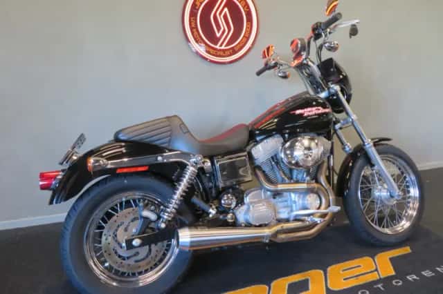 Harley-Davidson Super Glide FXDI DYNA (2004) thumbnail 3