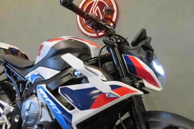 BMW M 1000 R (2024) thumbnail 5