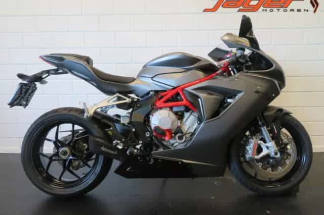 MV Agusta F3 675 (2015) thumbnail 1