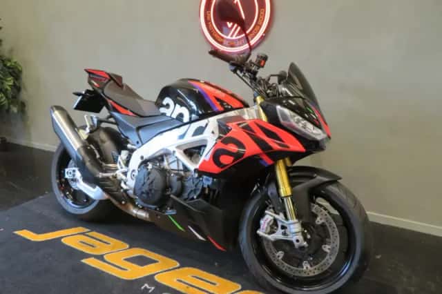 Aprilia Tuono V4 1100 (2024) thumbnail 2
