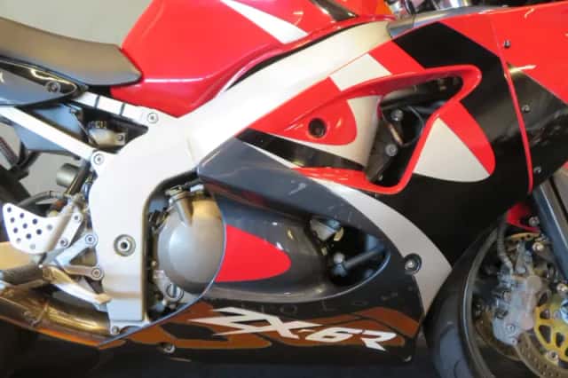 Kawasaki Ninja (1999) thumbnail 3