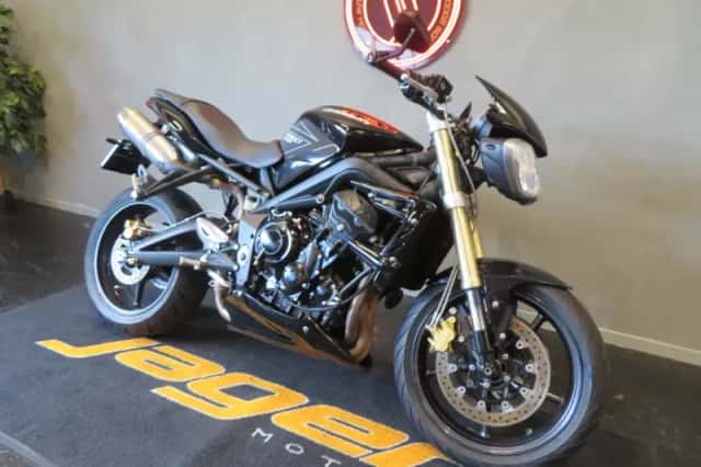 Triumph Street Triple 675 (2013) thumbnail 2