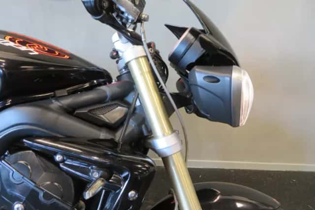Triumph Street Triple 675 (2013) thumbnail 6