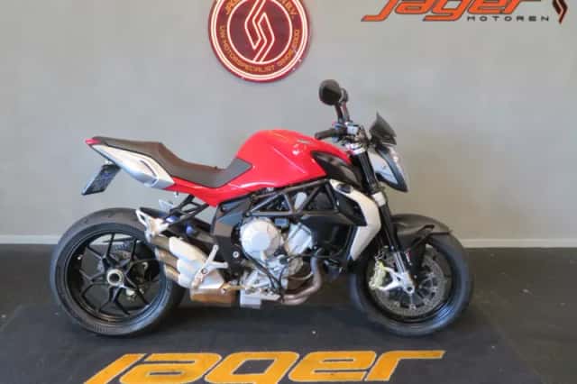 MV Agusta Brutale 675 (2013) thumbnail 1