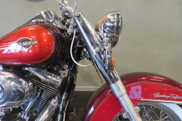 Harley-Davidson Softail (2008) thumbnail 6