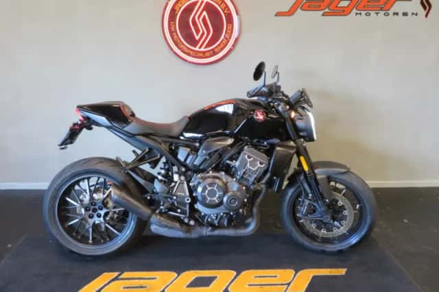 Honda CB1000R (2022) thumbnail 1