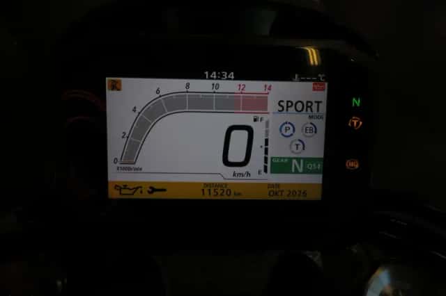 Honda CB1000R (2022) thumbnail 6