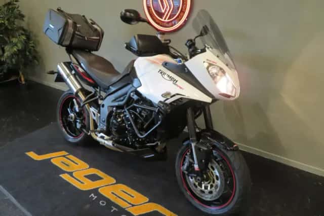 Triumph Tiger 1050 Sport (2013) thumbnail 2