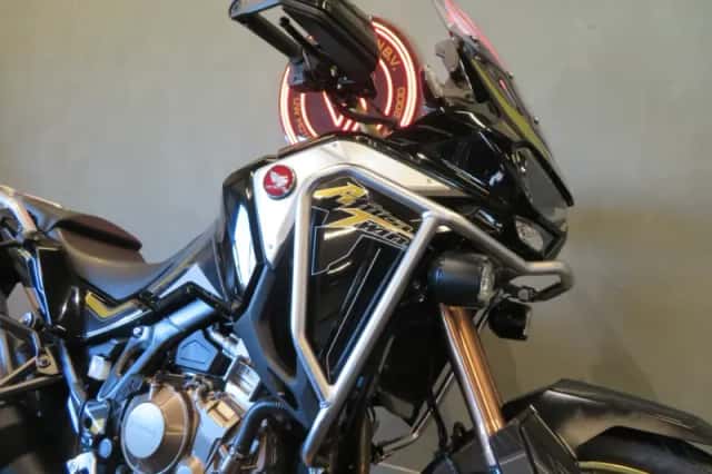 Honda Africa Twin (2022) thumbnail 5