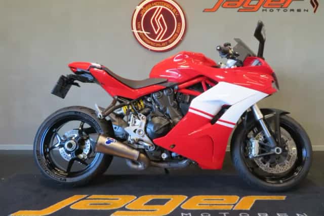 Ducati Supersport (2018) thumbnail 1