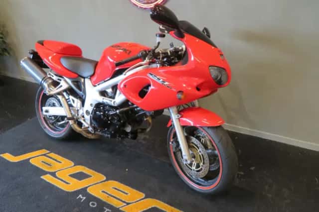 Suzuki SV650S (2000) thumbnail 2